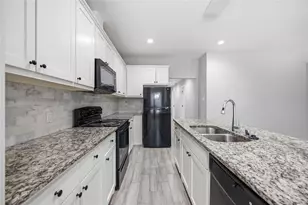 3425 Mt Pleasant St, Houston, TX 77021 - Photo 9