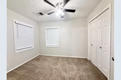 310 S Shanks Street, Clute, TX 77531 - Photo 13