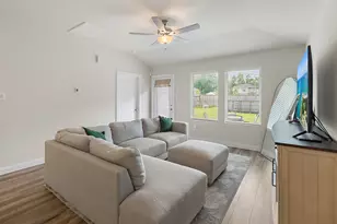 2815 Windy Homestead Ln, Crosby, TX 77532 - Photo 9