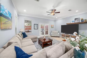 5931 Kansas St, Houston, TX 77007 - Photo 9