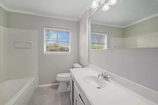 1508 N San Jacinto St, Conroe, TX 77301 - Photo 9