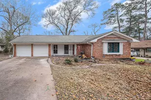 1508 N San Jacinto St, Conroe, TX 77301 - Photo 1