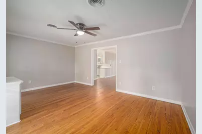 1508 N San Jacinto Street, Conroe, TX 77301 - Photo 11