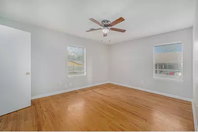 1508 N San Jacinto Street, Conroe, TX 77301 - Photo 7