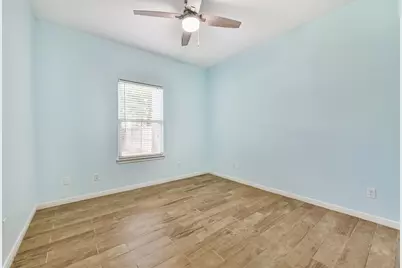 4313 38th Street, Dickinson, TX 77539 - Photo 9