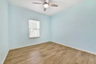 4313 38th St, Dickinson, TX 77539 - Photo 9