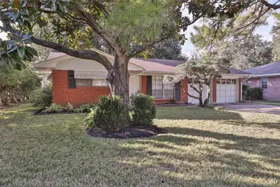 614 Kyle Street, Sugar Land, TX 77478 - Photo 3