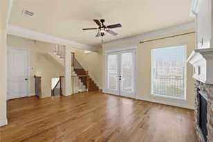 11017 Upland Forest Dr, Houston, TX 77043 - Photo 7