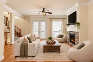 11017 Upland Forest Dr, Houston, TX 77043 - Photo 3