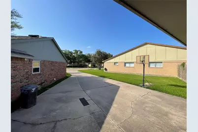 16510 Oxnard Lane, Friendswood, TX 77546 - Photo 35