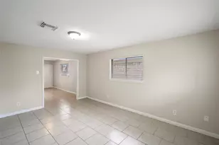 904 Ellena Rd, Houston, TX 77076 - Photo 5