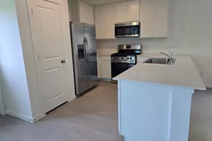 25446 Carnation Ct, Magnolia, TX 77316 - Photo 7