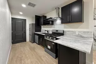 206 E 33rd St, Houston, TX 77018 - Photo 11