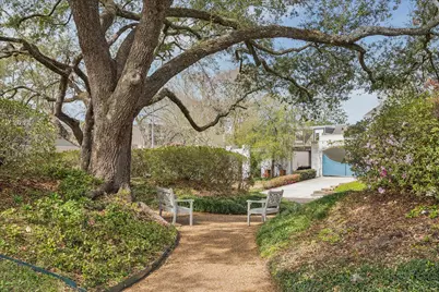 154 Glynn Way Drive, Houston, TX 77056 - Photo 29