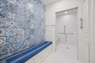 154 Glynn Way Drive, Houston, TX 77056 - Photo 9