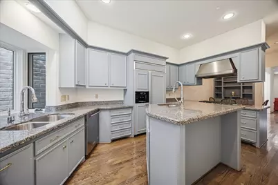 154 Glynn Way Drive, Houston, TX 77056 - Photo 3