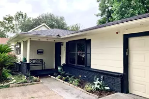 1205 E Fayle St, Baytown, TX 77520 - Photo 3