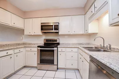 17105 Beaver Springs Drive #9, Houston, TX 77090 - Photo 13