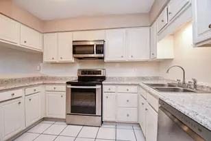 17105 Beaver Springs Dr, Houston, TX 77090 - Photo 13