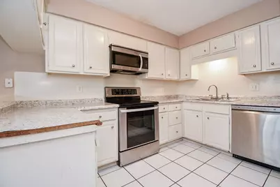 17105 Beaver Springs Drive #9, Houston, TX 77090 - Photo 11