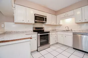 17105 Beaver Springs Dr, Houston, TX 77090 - Photo 11