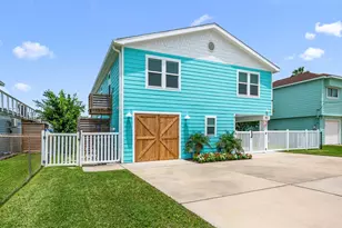 3811 Brewster Key Dr, Galveston, TX 77554 - Photo 3