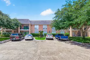2234 S Piney Point Rd, Houston, TX 77063 - Photo 1