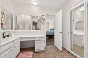 2234 S Piney Point Rd, Houston, TX 77063 - Photo 29