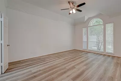 38 Tethered Vine Place, The Woodlands, TX 77382 - Photo 19