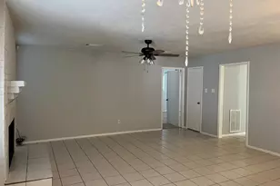 402 Oak Harbor Dr, Houston, TX 77062 - Photo 9