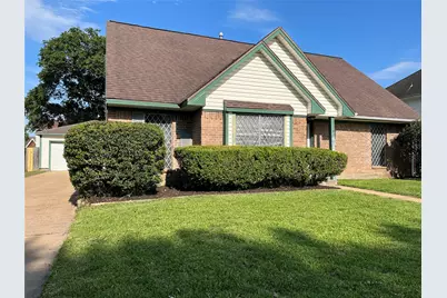 402 Oak Harbor Drive, Houston, TX 77062 - Photo 1
