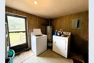 608 Hackberry Bend, Ganado, TX 77979 - Photo 13