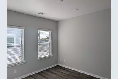 9912 Clark #C, Houston, TX 77076 - Photo 5