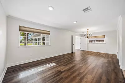 5722 N Braeswood Boulevard, Houston, TX 77096 - Photo 15
