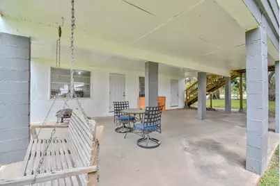 11 Plantation Drive, Damon, TX 77430 - Photo 9