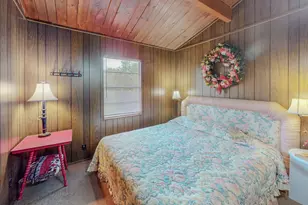 11 Plantation Dr, Damon, TX 77430 - Photo 33