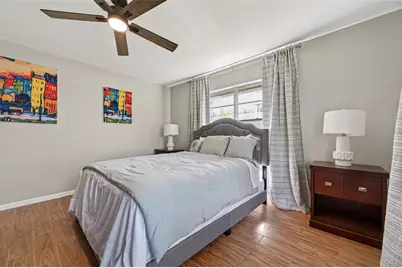 9310 Cliffwood Drive, Houston, TX 77096 - Photo 33