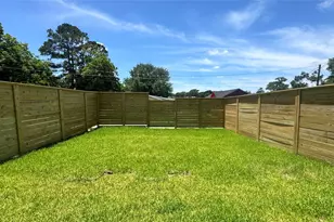 729 Ebenezer Ln, Brenham, TX 77833 - Photo 13