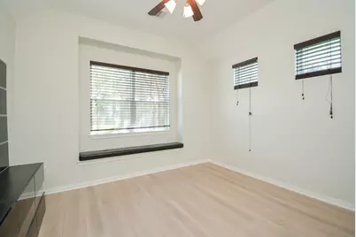 6403 Edinburgh Court, Sugar Land, TX 77479 - Photo 23