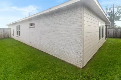 214 Water Grass Trail, Clute, TX 77531 - Photo 27