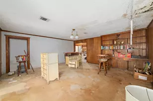 8755 Cowart St, Houston, TX 77029 - Photo 7