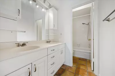 2100 Tanglewilde Street #184, Houston, TX 77063 - Photo 7