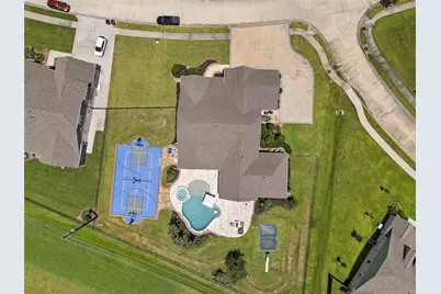 14214 Meadowlands Drive, Mont Belvieu, TX 77523 - Photo 25