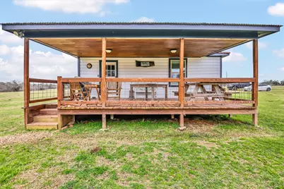 2810 West Old Lockhart Road Road W, West Point, TX 78963 - Photo 19