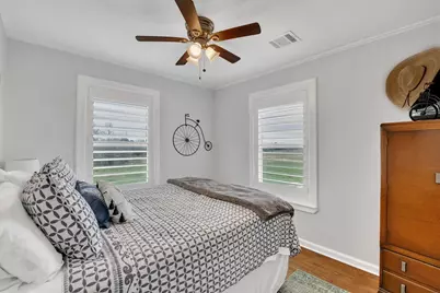 2810 West Old Lockhart Road Road W, West Point, TX 78963 - Photo 23