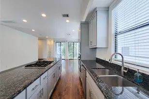 1432 Ennis St, Houston, TX 77003 - Photo 11