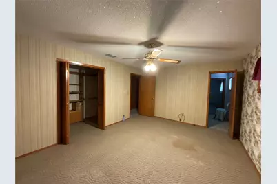 206 Mann Street, Yoakum, TX 77995 - Photo 15