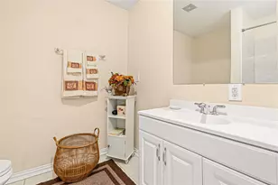 3449 N Parkwood Dr, Houston, TX 77021 - Photo 17