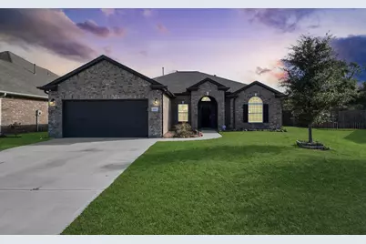 412 Pebble Drive, Dayton, TX 77535 - Photo 1