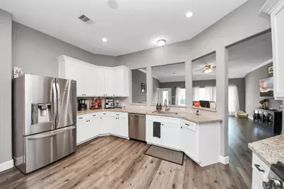 412 Pebble Drive, Dayton, TX 77535 - Photo 11